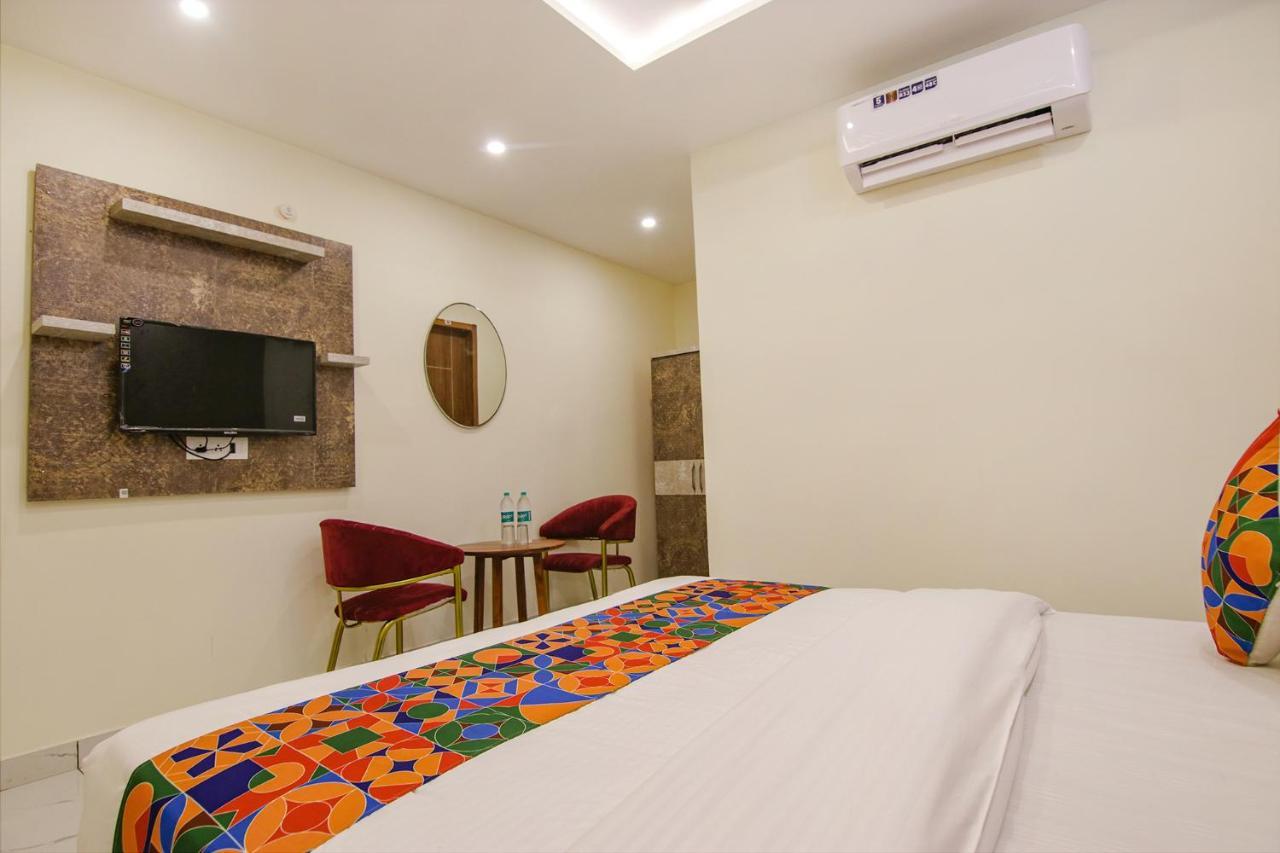 Fabhotel Meridian Inn Mohali Екстер'єр фото